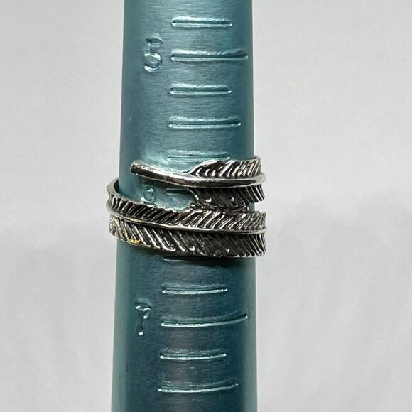 Silver Finish Feather Wraparound Fashion Ring for Women or Men Sz 6 New - Picture 11 of 13